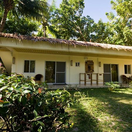 Mike'S Dauin Dive Resort Exterior foto