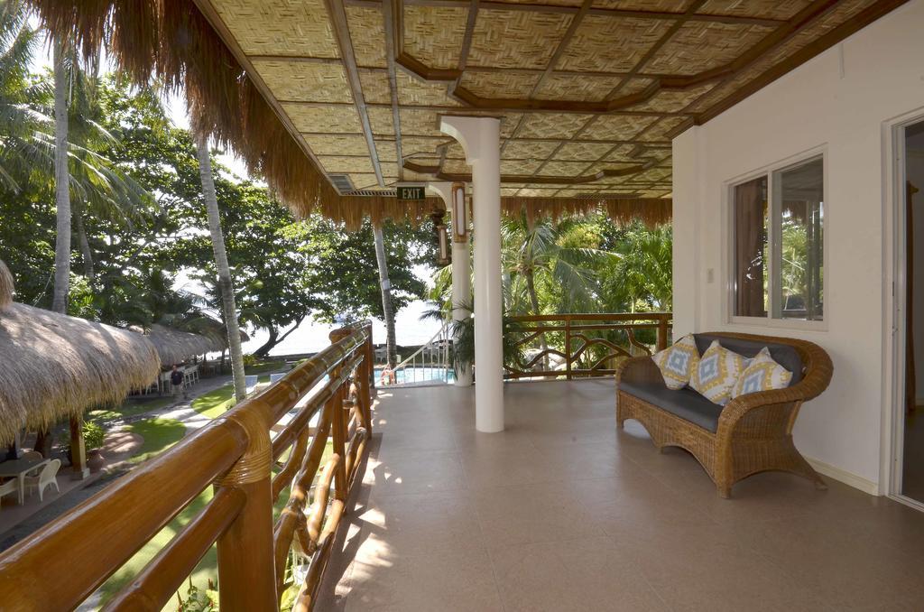 Mike'S Dauin Dive Resort Exterior foto